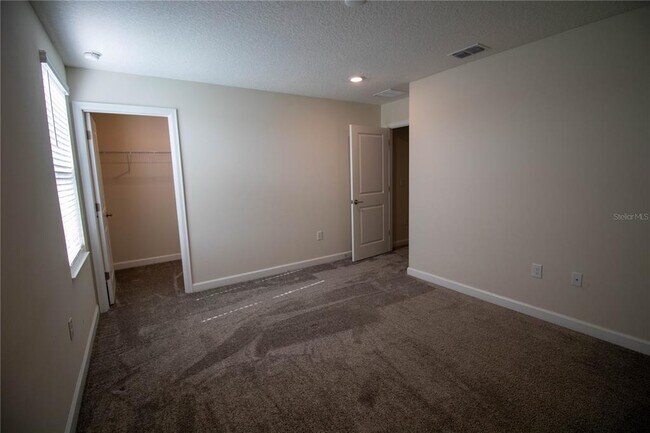 Building Photo - 8970 Fluffy Lie Ct
