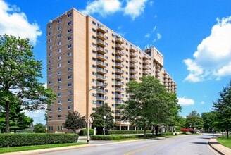 Building Photo - Martha Custis 319_