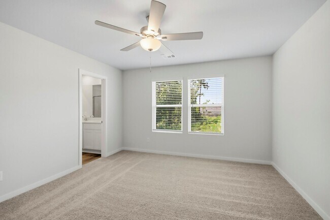 Building Photo - 8018 Heroes Hall Dr