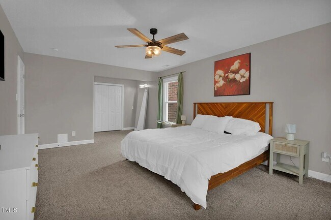 Building Photo - Charming 3BR House in Fayetteville