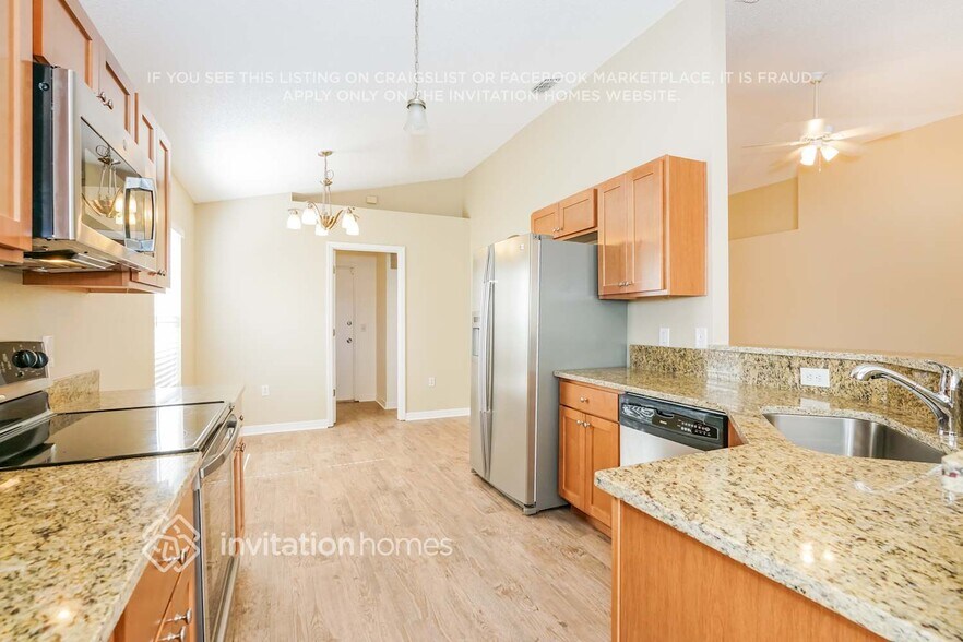 Building Photo - 4323 Stonefield Dr