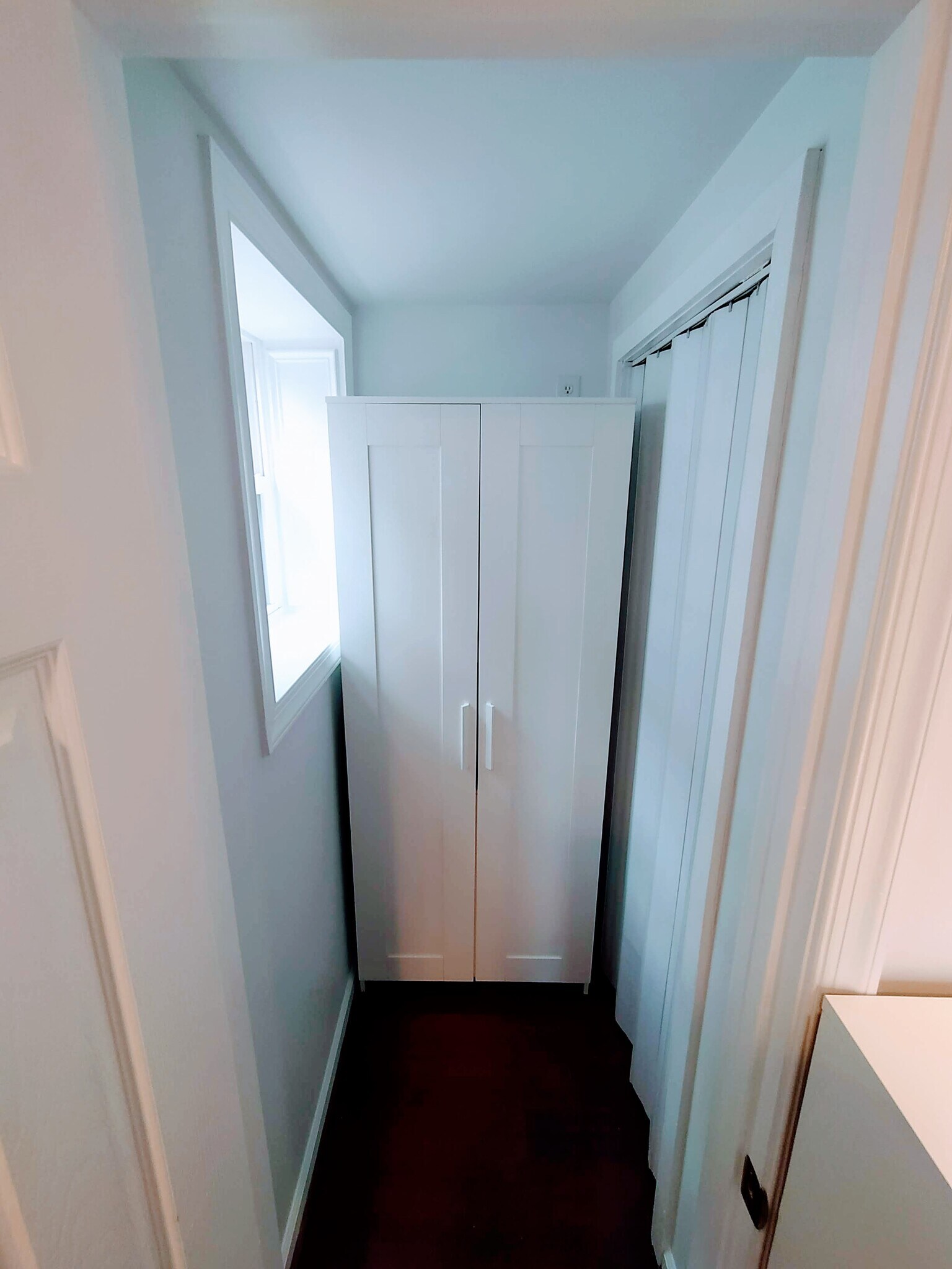 Walk in Closet - 1125 12th St NW