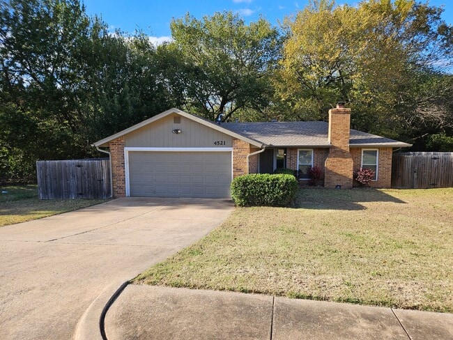 Primary Photo - (3) Bed/(1.5) Bath in Noble Avail NOW!