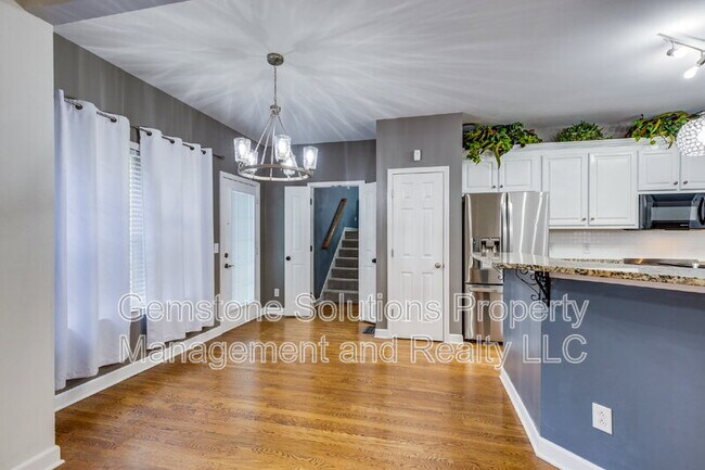 Building Photo - 1024 Belcor Dr