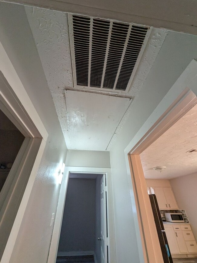 Building Photo - 255 Pollard St