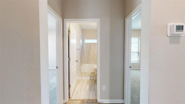 Building Photo - 6335 Spartan Dr