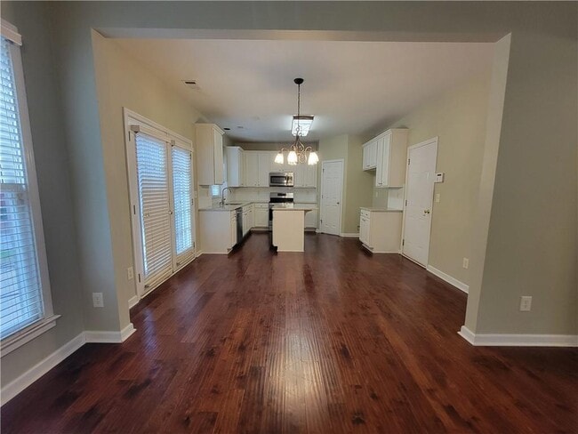 Building Photo - 392 Hickory Haven Terrace