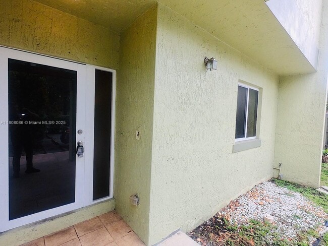 Building Photo - 20423 NW 15th Ave