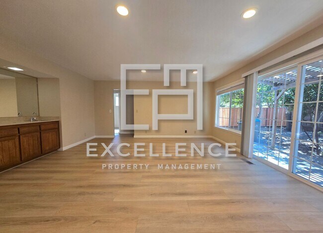 Building Photo - 1809 Mccluhan Way