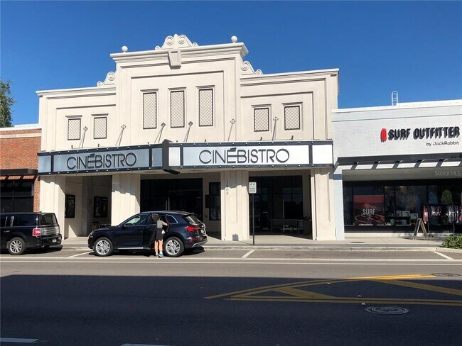 Building Photo - 807 1/2 S Fremont Ave