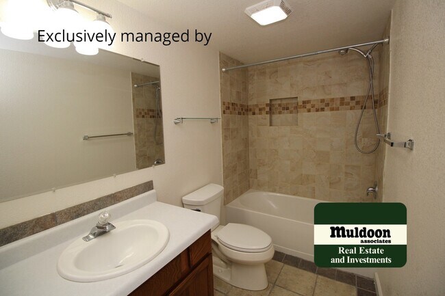 Building Photo - Pet Friendly and Spacious HOME!! Available Soon!
