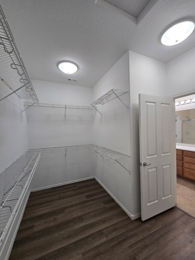 Building Photo - A Fabulous 3 Bedroom Home in Sun City Aliante 55+ Community