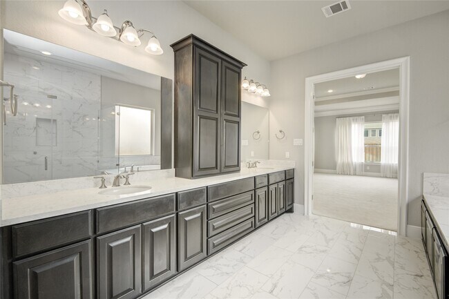 Building Photo - 26510 Crimson Bluff Ln