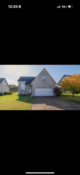 Building Photo - 6240 Rocky Top Dr