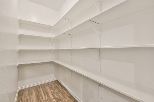 Building Photo - 5047 Royal Amber Ln