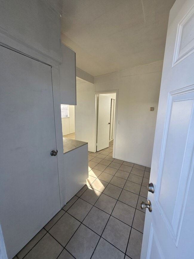 Building Photo - North Park Active Lifestyle Cottage for Rent!