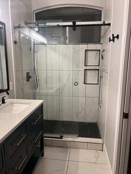 Building Photo - 9212 Redwater Dr