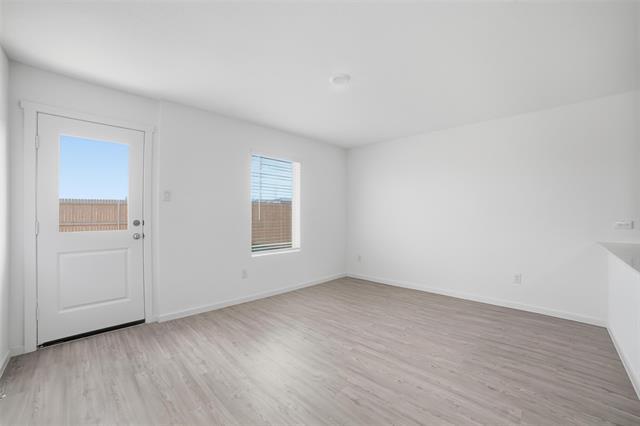 Building Photo - 6225 Kingfisher Wy