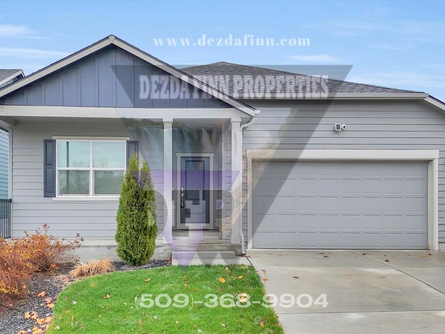 Primary Photo - Stunning 4 Bedroom in the heart of Spokane...