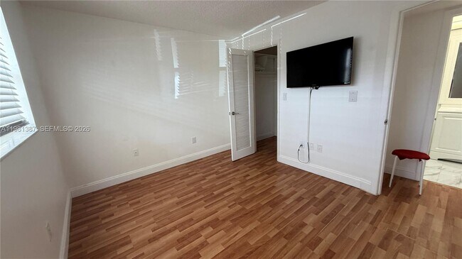 Building Photo - 8300 Sunrise Lakes Blvd