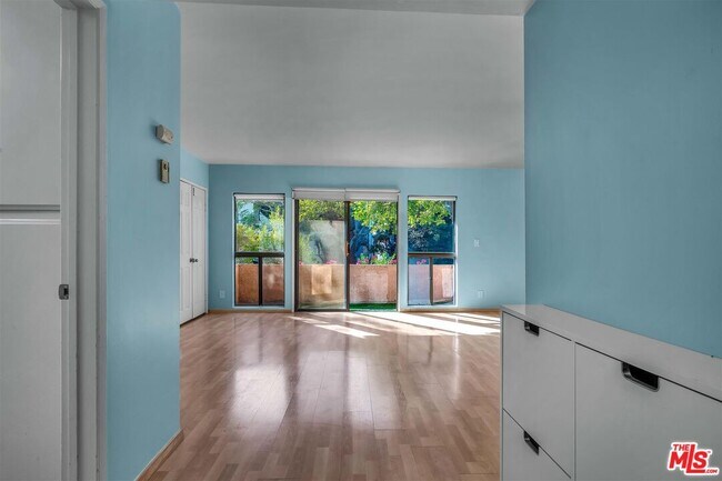 Building Photo - 5651 Windsor Way