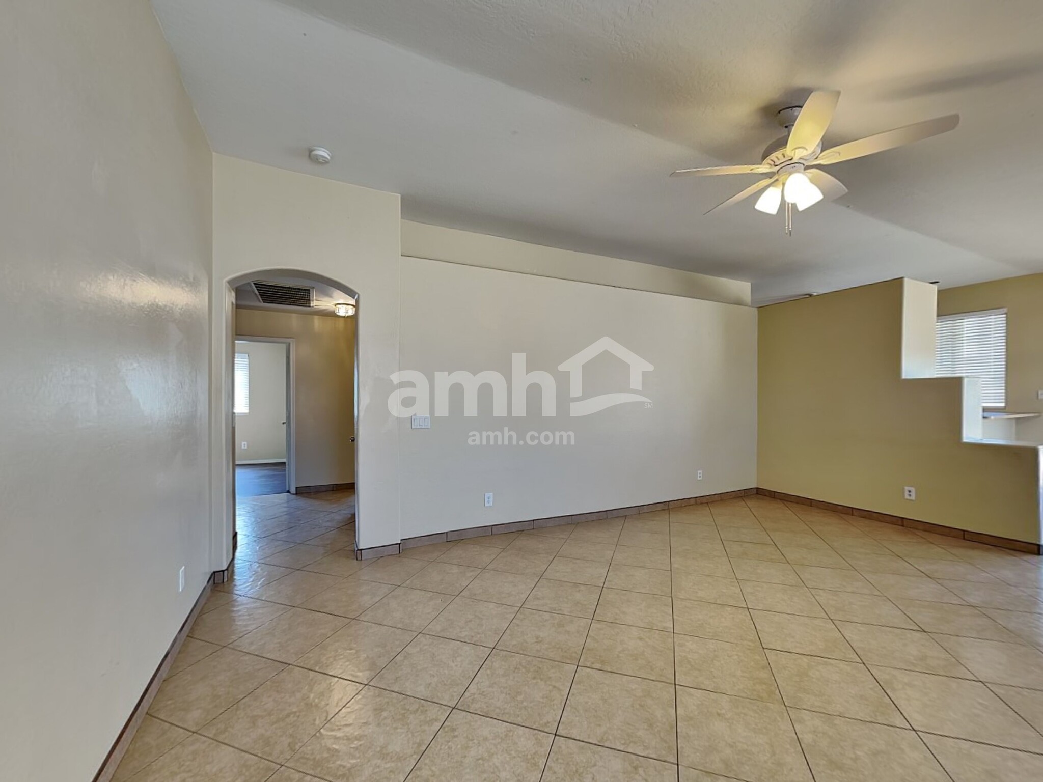 Building Photo - 3733 W Nancy Ln