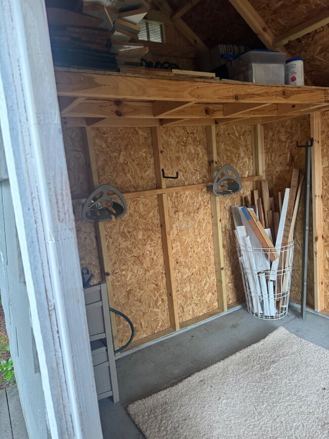 Building Photo - Private Orcas Island home with scenic views and tranquil outdoor space