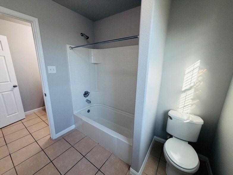 Building Photo - 6926 Atwood Preserve Ct