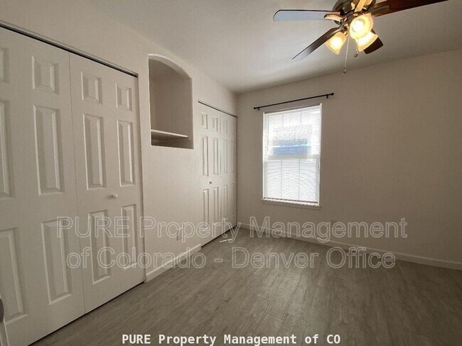 Building Photo - 5708 W Asbury Pl