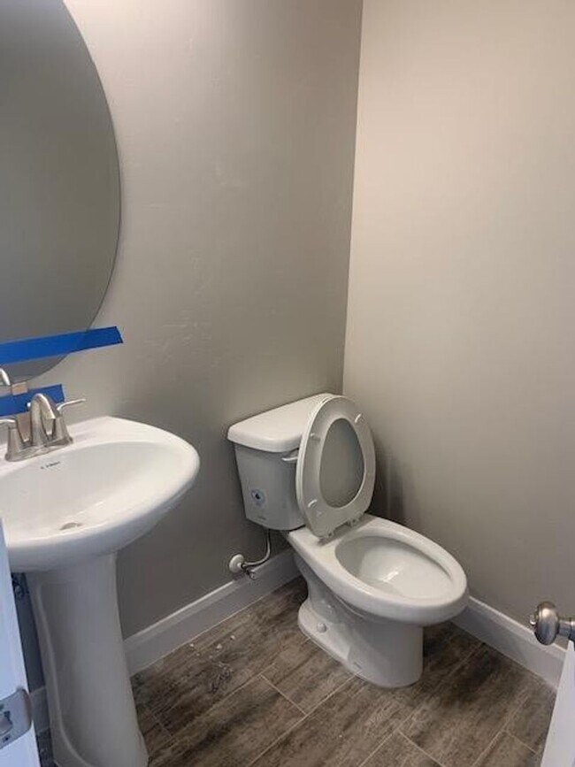 Building Photo - Brand NEW  Townhome!