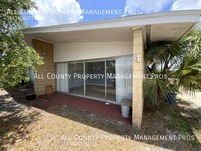 Building Photo - 401 7th St W