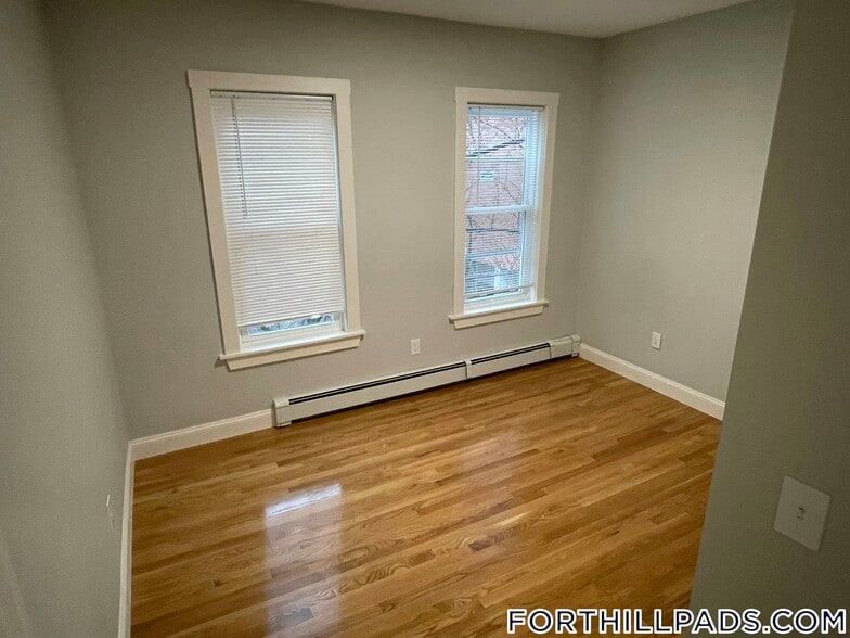 Building Photo - 1922 Columbus Ave