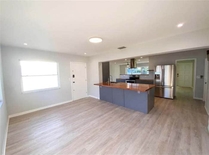 Building Photo - 408 Ocean Ct