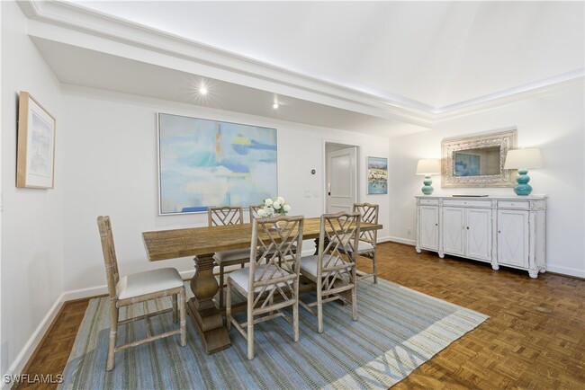 Building Photo - 2700 Lantern Ln