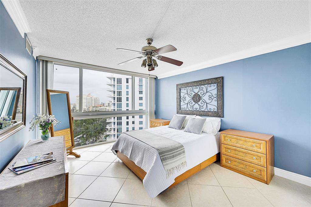Building Photo - 2715 N Ocean Blvd