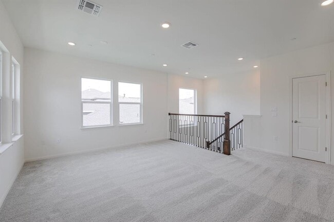 Building Photo - 5204 Watusi Bend