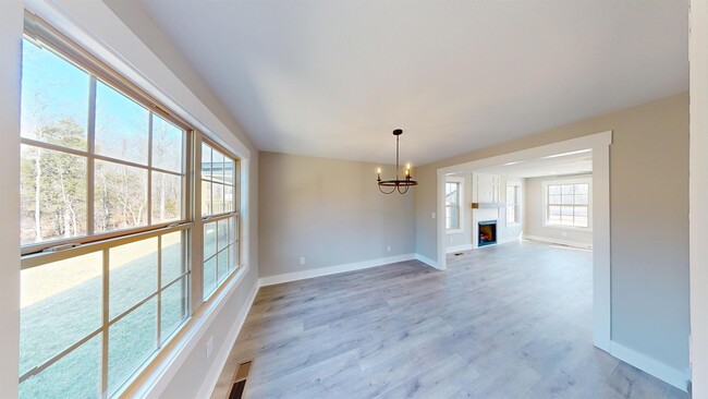Building Photo - 1215 Boulder Pass Rd