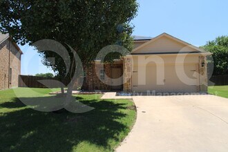 Building Photo - 1115 Quartz Trl