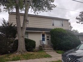 Building Photo - 25 9th Ave