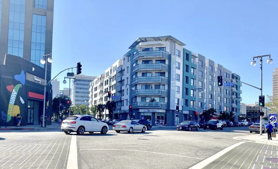 Building Photo - 222 S Central Ave