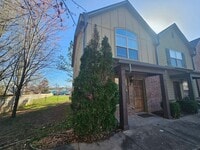 Building Photo - Nice 2 bedroom townhome
