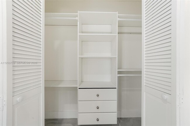 Building Photo - 3410 NW 13th Ave