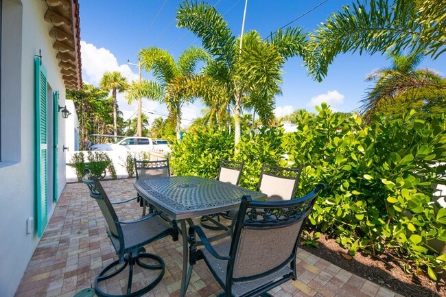 Building Photo - 110 Marine Way