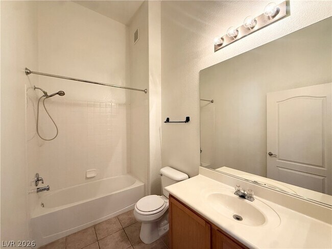 Building Photo - 3320 Cactus Shadow St