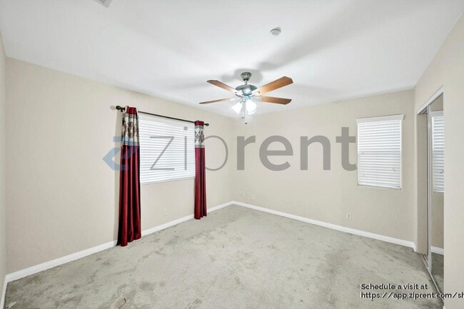 Building Photo - 443 Monrovista Ave