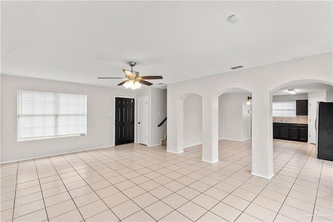 Building Photo - 4416 Thunderbird Ave