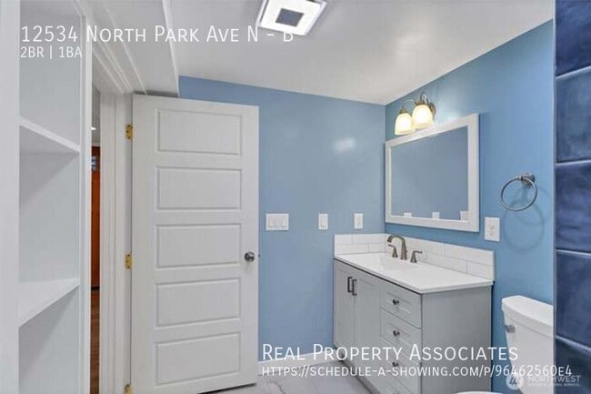 Building Photo - 12534 N Park Ave N