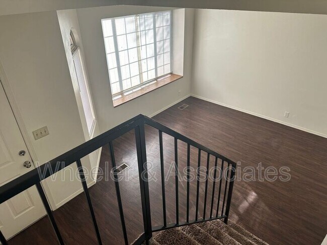 Building Photo - 1083 S 1200 W