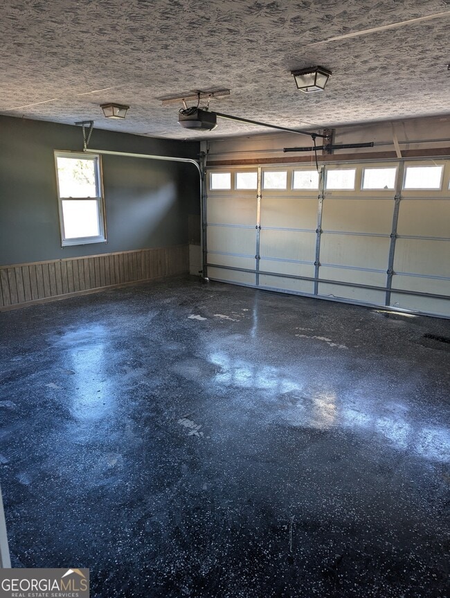 Building Photo - 2742 Kilgore Rd