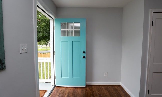 Building Photo - 502 Patrick Ave